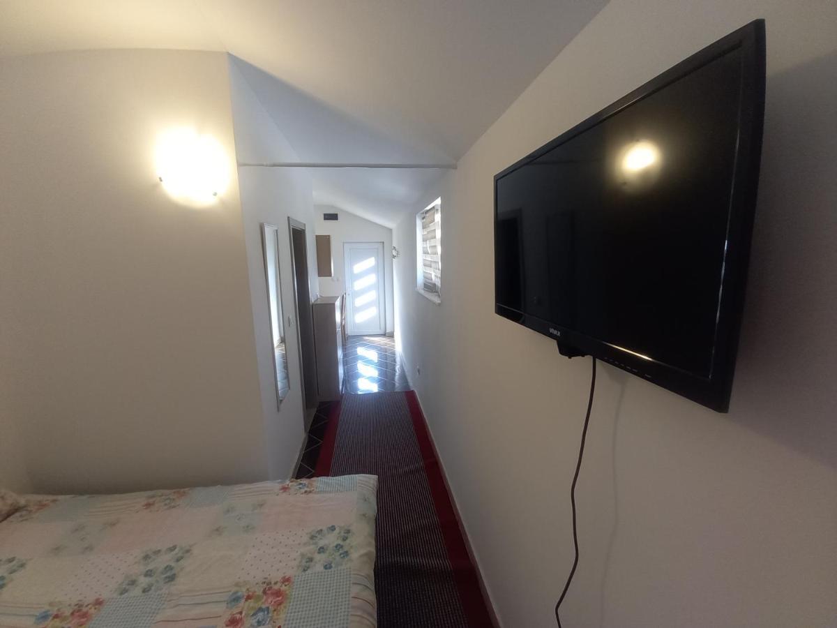 Apartment Šutić Kaštel Novi Extérieur photo